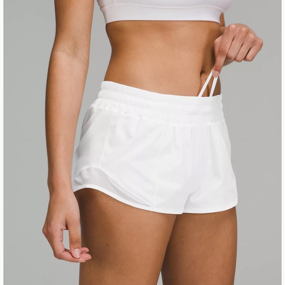 White Lululemon Hotty Hot Low-Rise shorts 2.5”